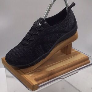 Skechers Relaxed Fit Black Canvas Slide-On Shoe